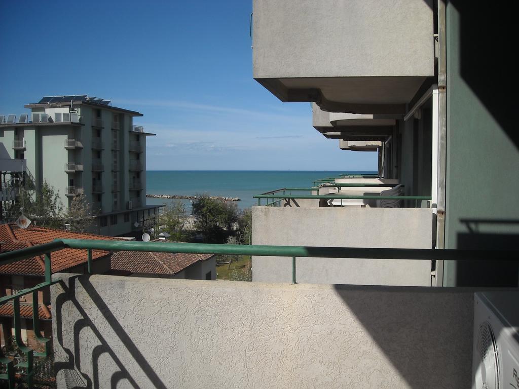 Residenza Giardino Apartahotel 3*